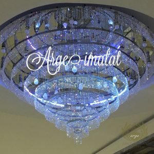 Düğün-Salonu-Avizeleri-Özel-Tasarım-Avizeler-Kristal-Avize-Modelleri-Salon-Aydınlatma-Çözümleri-Büyük-Avize-Üretimi-LED-Avize-İmalatı (7)