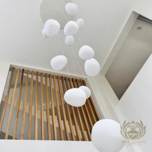 Merdiven Boşluğu Uzun Amorf Cam Avize İmalat - Görsel 7