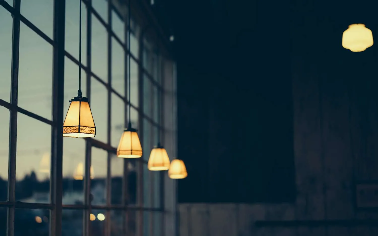 Ankara Arge Aydınlatma Avize Aplik Dış Mekan Aydınlatma İmalatı Avize Aplik Dış Mekan Aydınlatma Modelleri İmalatı robert haverly kmr5wKVW7E unsplash
